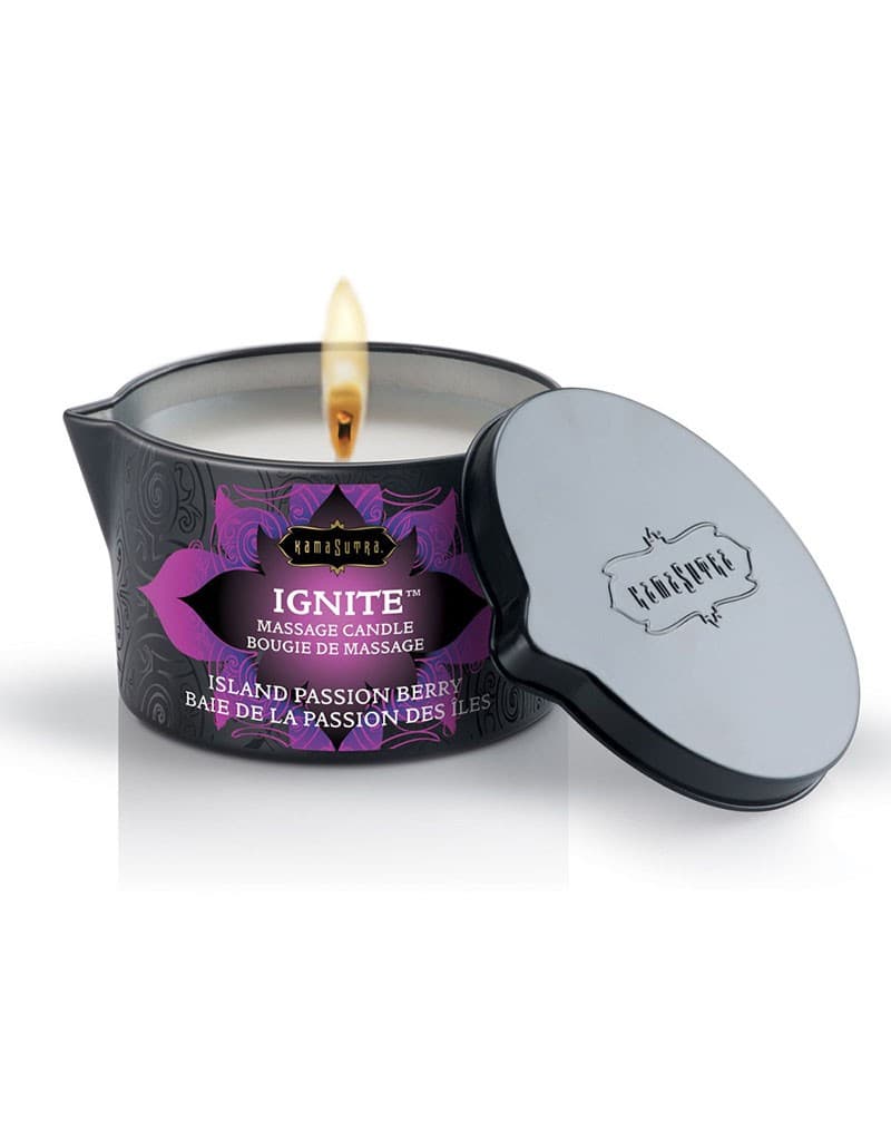 Kama Sutra - Massage Candle - Island Passion Berry 1